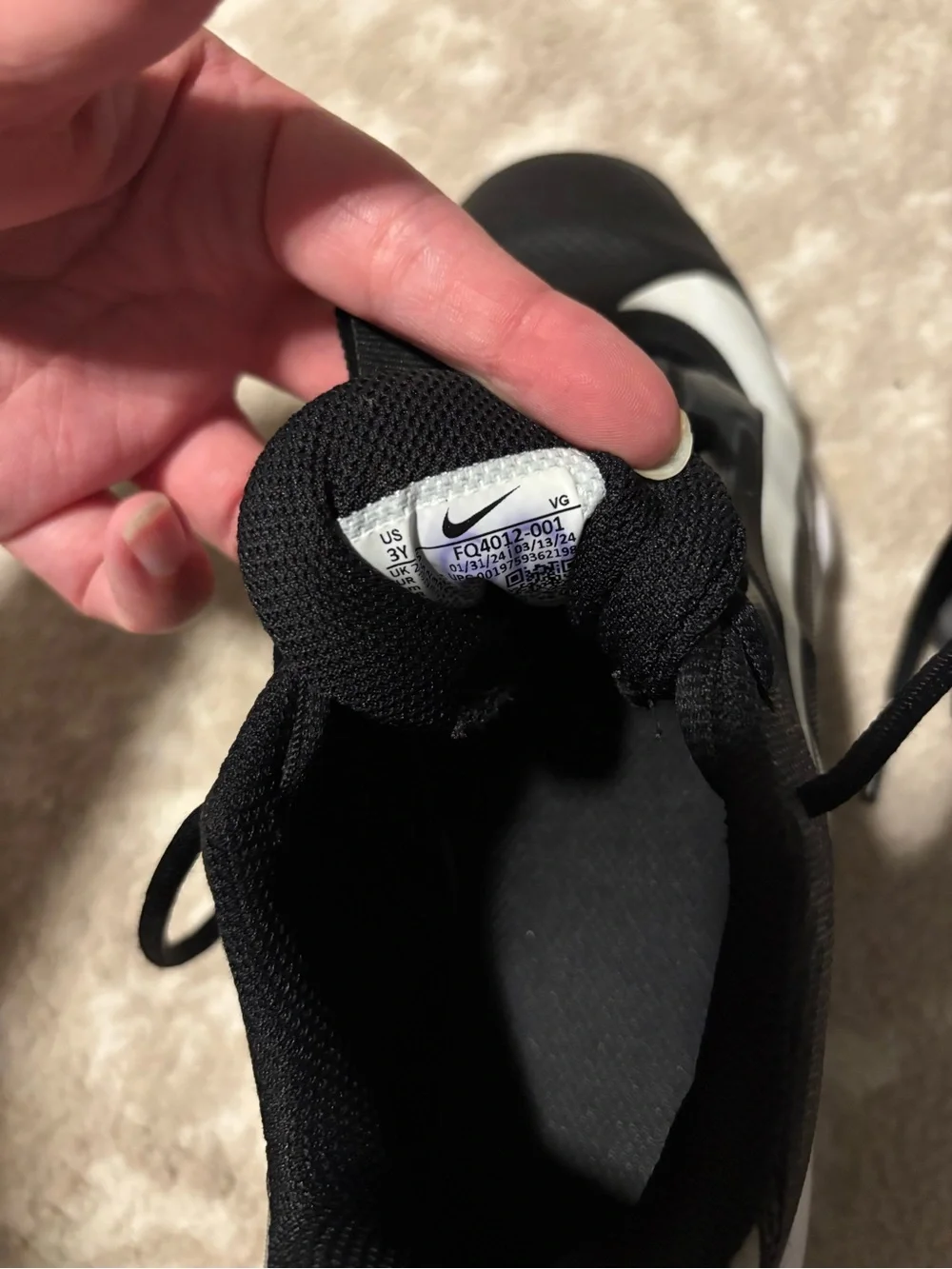 Nike Black/White Kids' Football Cleats for Boys